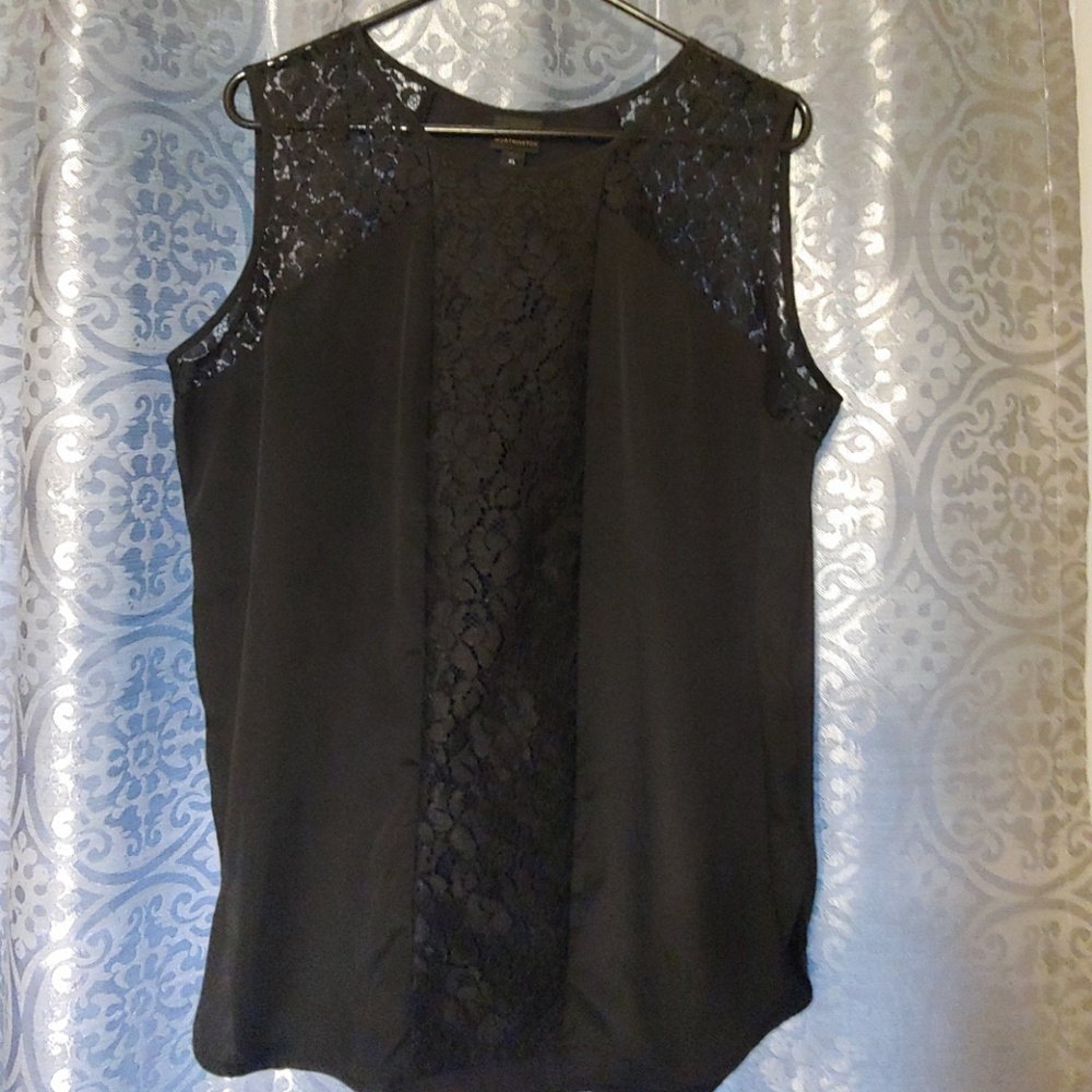 Black lace top